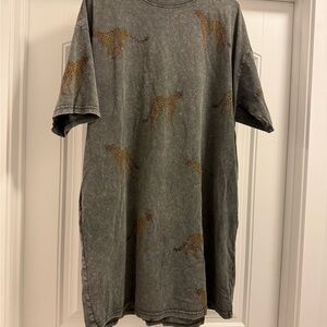 Stylish Gray Cheetah Print Midi Dress